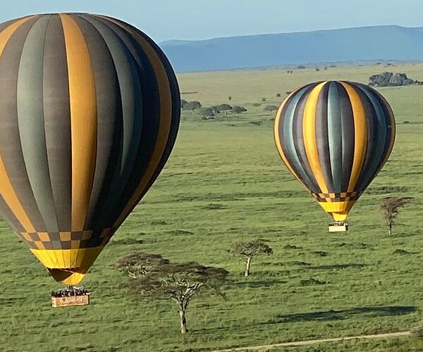 hot air ballon safari in tanzania serengeti