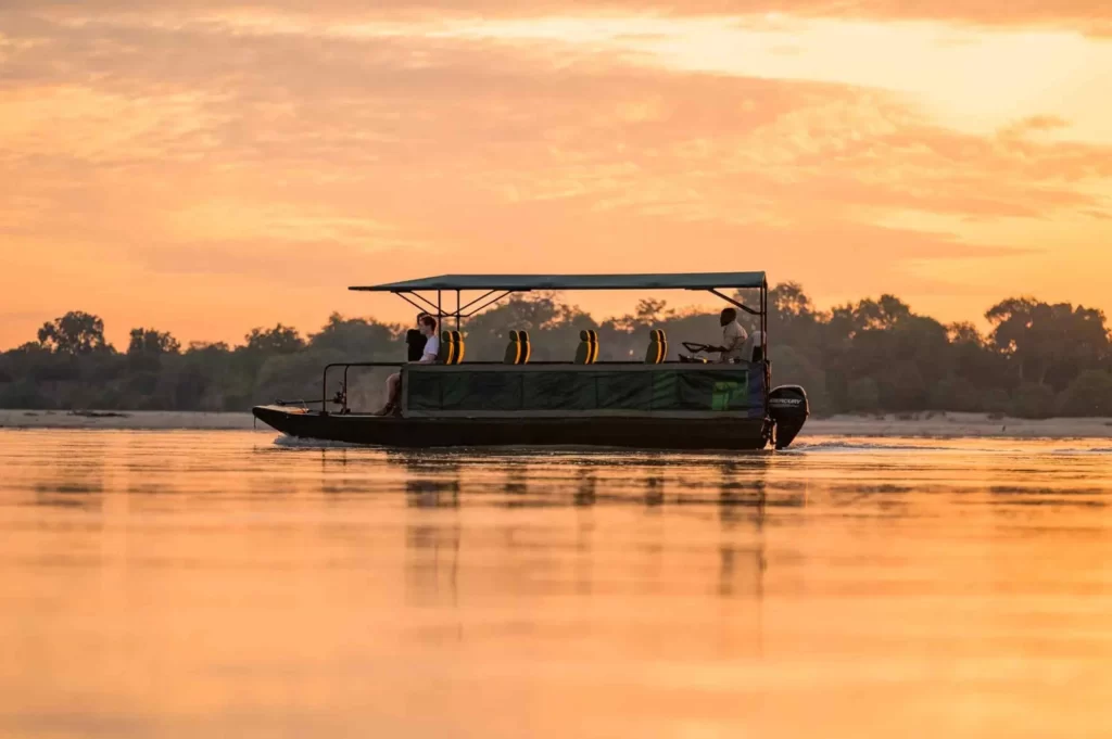 4-Day Nyerere National Park Boat Safari